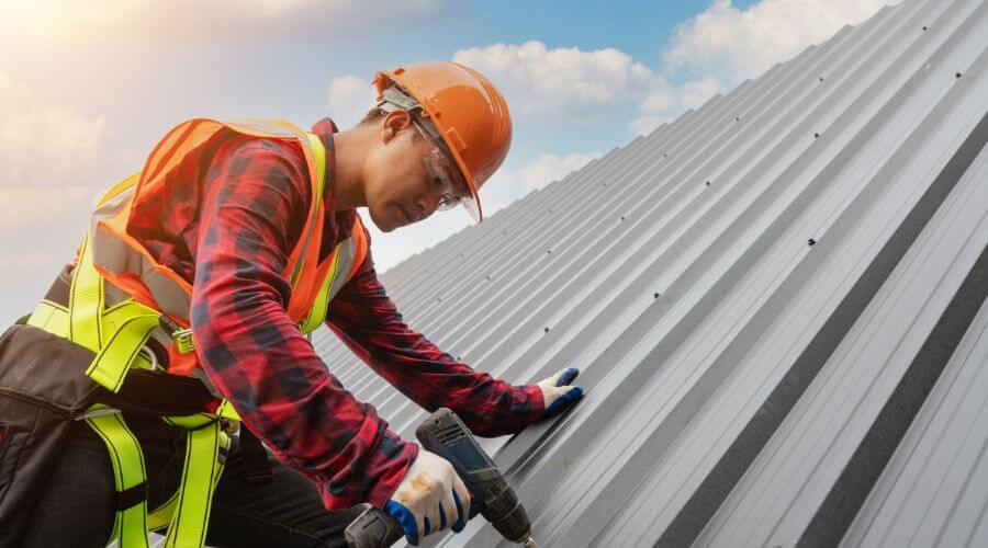 Expert top industrial roofings services in Manchester, IL